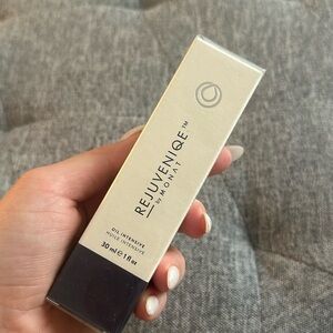 Monat Rejuvenique Oil NEW intense
